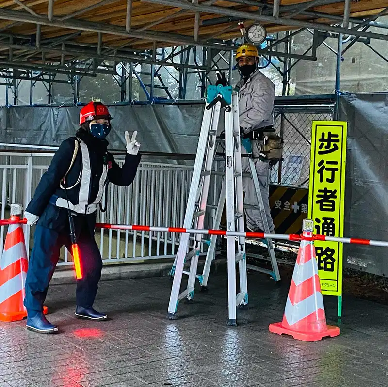 兵庫県神戸市中央区　ポートアイランドにおける長期工事　歩行者および車両の誘導等