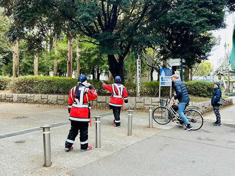 大阪府大阪市　イベント警備　大阪マラソン　車両誘導警備
