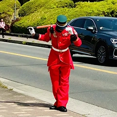 兵庫県宝塚市　イベント警備　宝塚あいあいパーク様のイベント　車両誘導警備